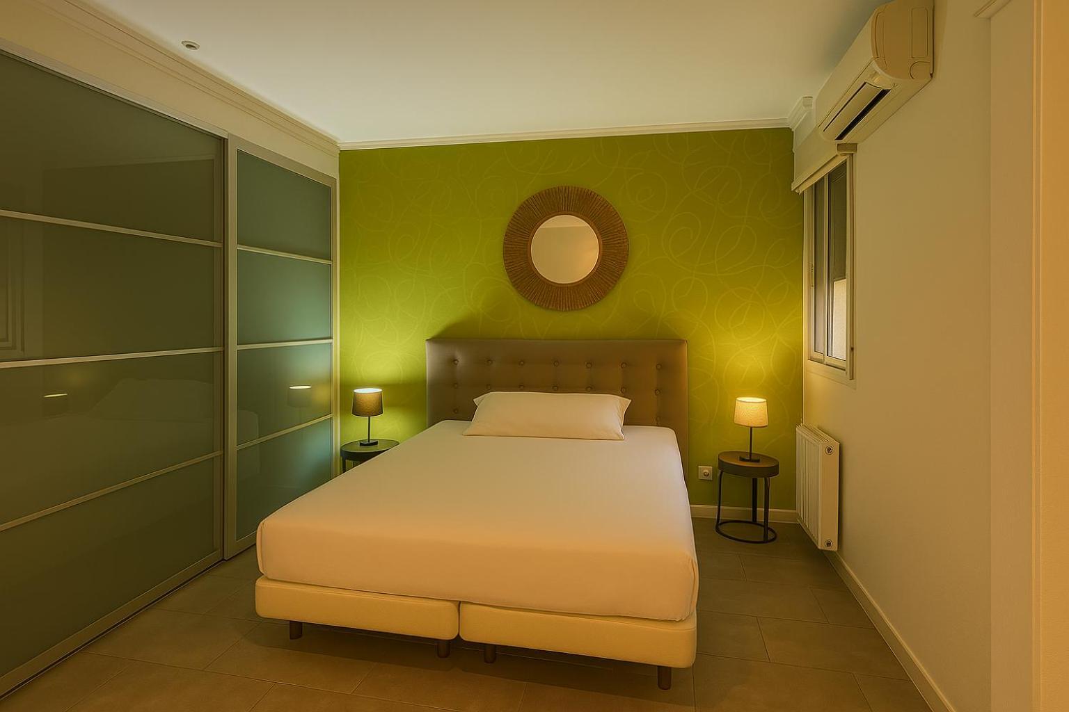 Sixrooms Plaza Mayor Madrid Room photo